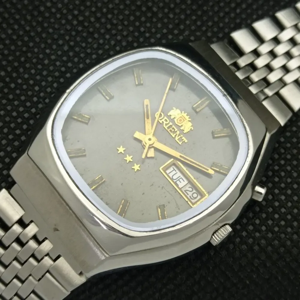 Vintage 1989 Orient Automatic Mens Silver Watch W/daydate & Gold accents